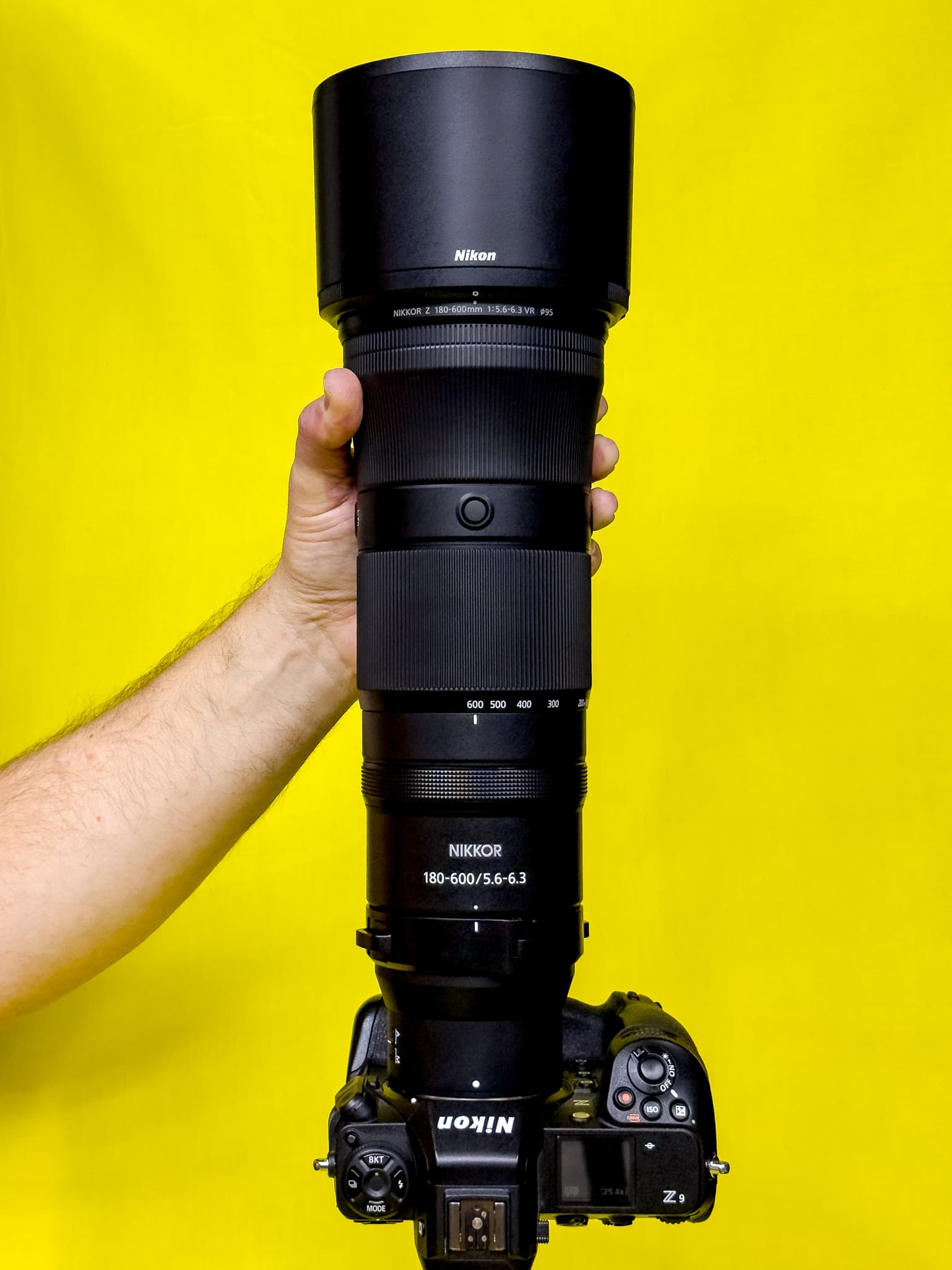 Profile shot of the Nikon Z 180-600mm f/5.6-6.3 VR