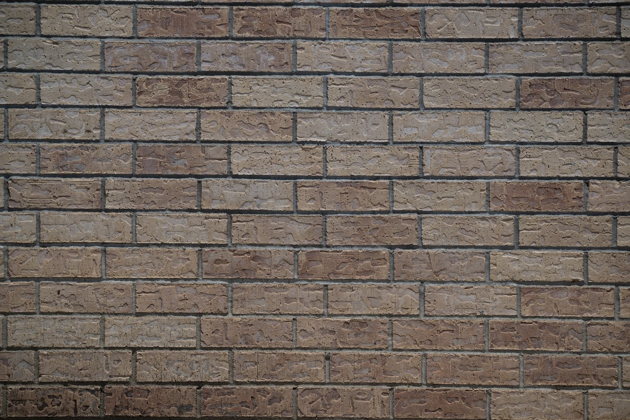 Brick wall test for pinchusion distortion on the Nikon Z 180-600mm f/5.6-6.3 VR at 180mm