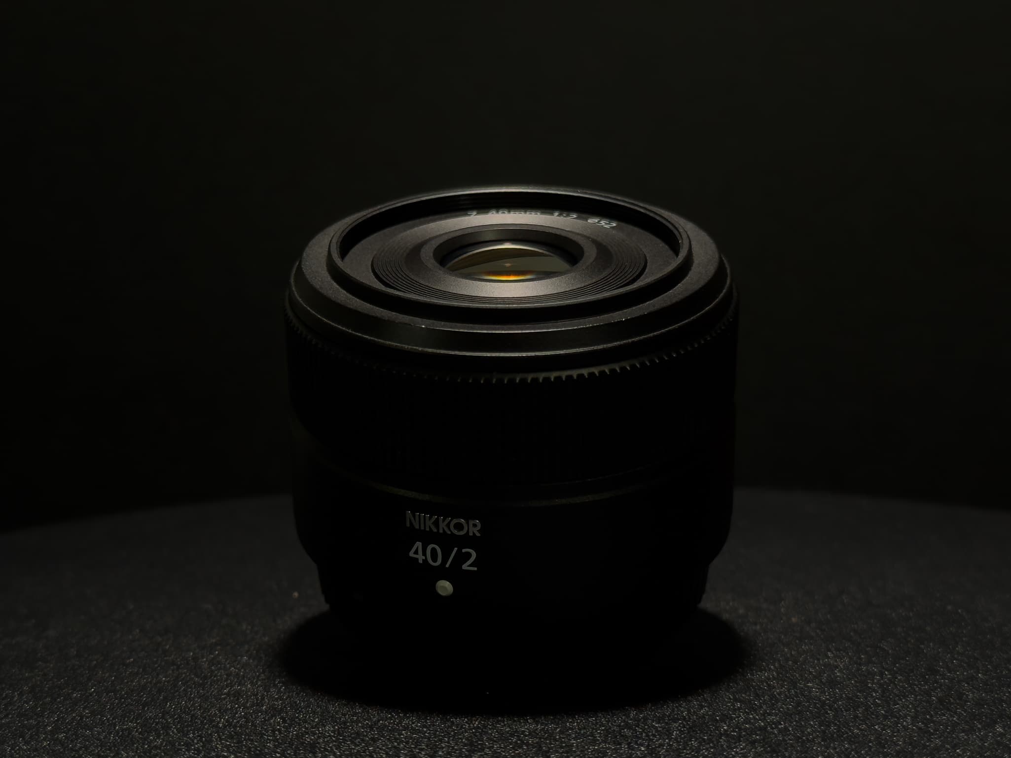 Profile shot of the Nikon Z 40mm f/2