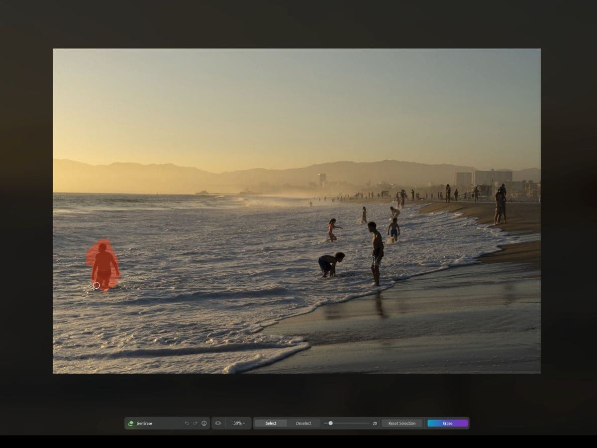 Luminar Neo before GenErase Luminar Neo before GenErase.