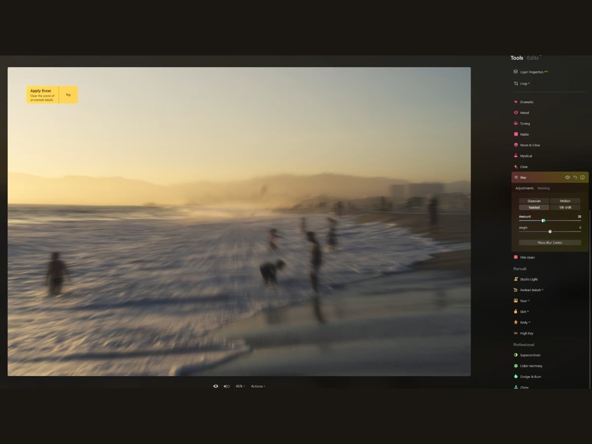 Luminar Neo blur tool Luminar Neo blur tool.