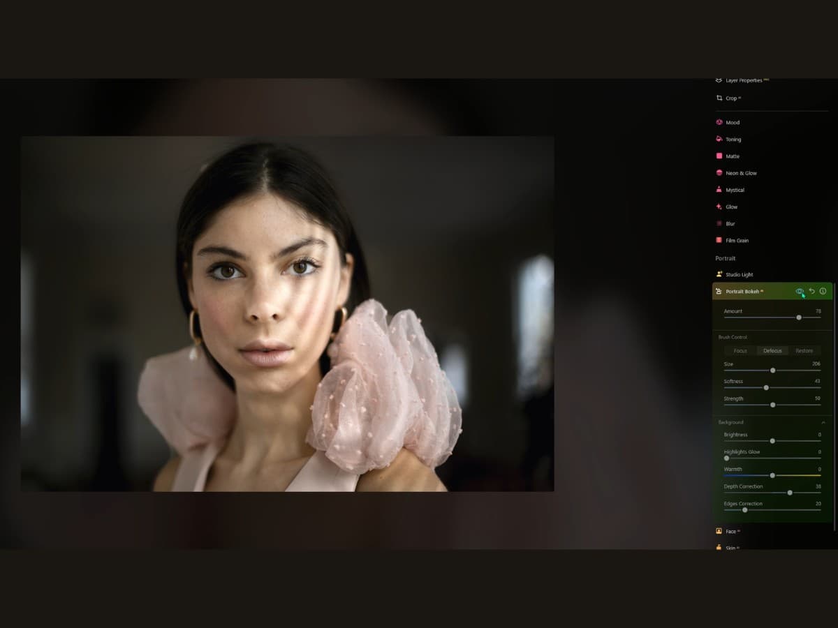 Luminar Neo portrait bokeh tool Luminar Neo portrait bokeh tool.